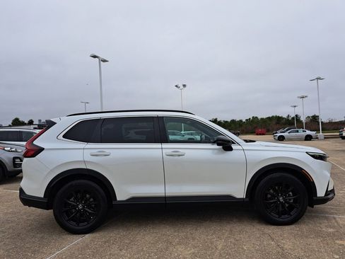 Used 2025 Honda CR-V Sport image 4