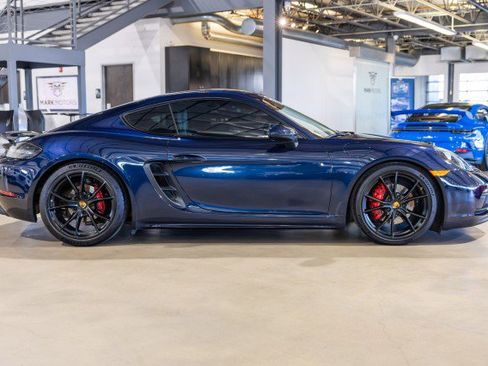Used 2018 Porsche 718 Cayman GTS image 7