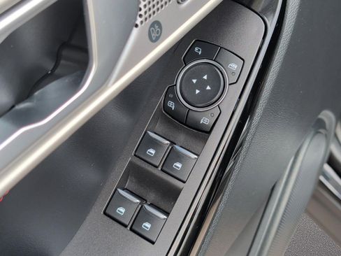 Used 2023 Ford Explorer ST-Line w/ Class IV Trailer Tow Package image 9