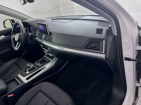 Used 2018 Audi Q5 2.0T Premium Plus w/ Premium Plus Package image 30