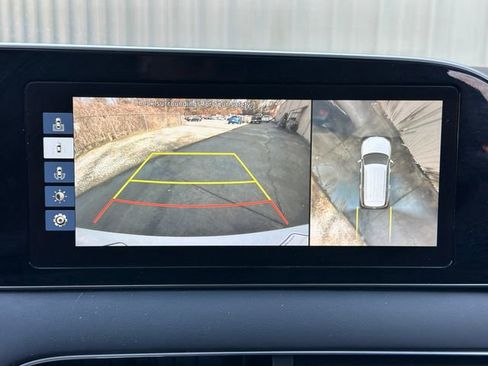 Used 2021 Hyundai Palisade Limited image 26