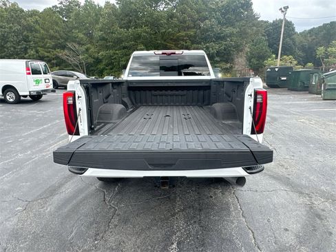 Used 2024 GMC Sierra 3500 Denali w/ Denali Reserve Package image 34