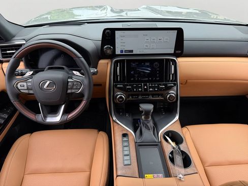 New 2026 Lexus LX 600 4WD w/ Luxury Package image 12