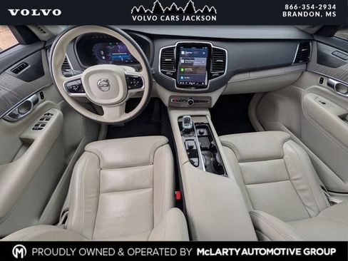 Used 2023 Volvo XC90 B6 Ultimate w/ Protection Package Premier image 7