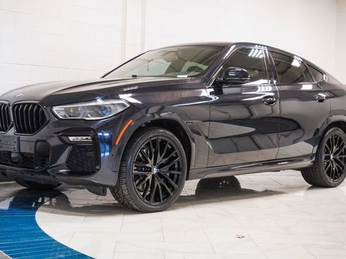 Used 2021 BMW X6 M50i w/ Executive Package image 4
