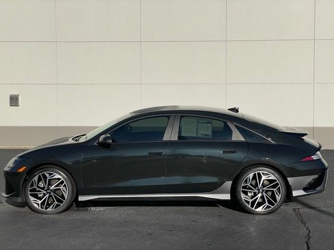 Used 2023 Hyundai Ioniq 6 SEL image 2