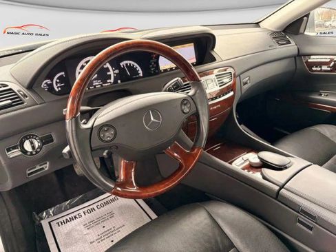 Used 2010 Mercedes-Benz CL 550 4MATIC image 10