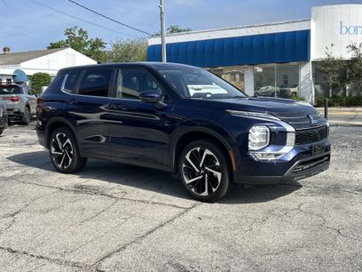 Used 2023 Mitsubishi Outlander SE