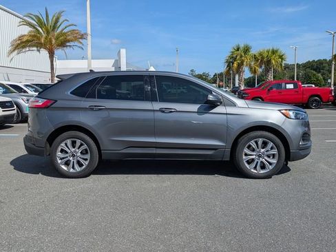 Used 2024 Ford Edge Titanium AWD/4WD image 2