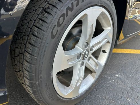 Used 2018 Audi A3 2.0T Premium image 33