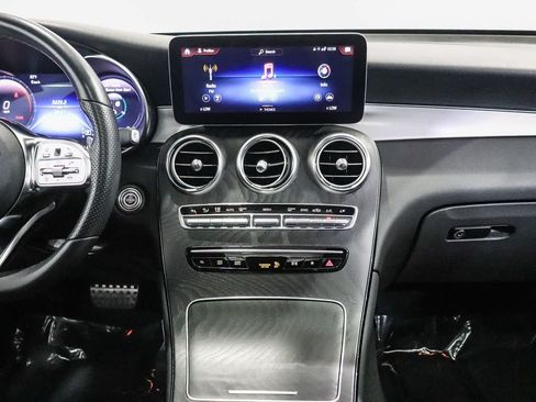 Used 2022 Mercedes-Benz GLC 300 image 16