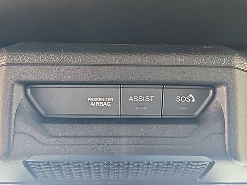 Certified 2024 Jeep Wrangler Sahara image 40