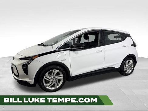 Used 2023 Chevrolet Bolt LT w/ Driver Confidence Package FWD image 1