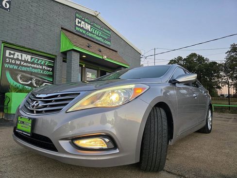 Used 2012 Hyundai Azera Base 4dr Sedan image 56