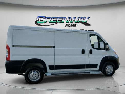 Used 2025 RAM ProMaster 2500 w/ U-Haul Equipment Group FWD image 35