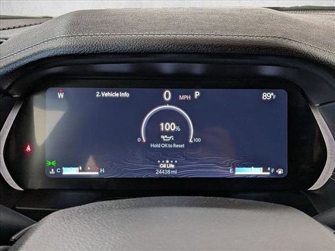 Used 2023 Jeep Grand Cherokee Limited w/ Luxury Tech Group II AWD/4WD image 15