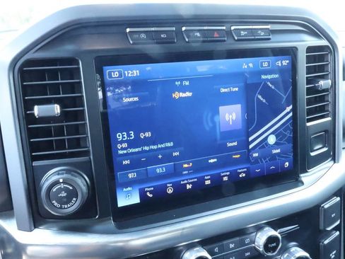 Used 2023 Ford F150 Lariat w/ Trailer Tow Package image 5