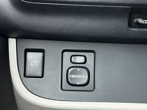Used 2012 Scion iQ w/ Rear Speaker Pkg FWD image 27