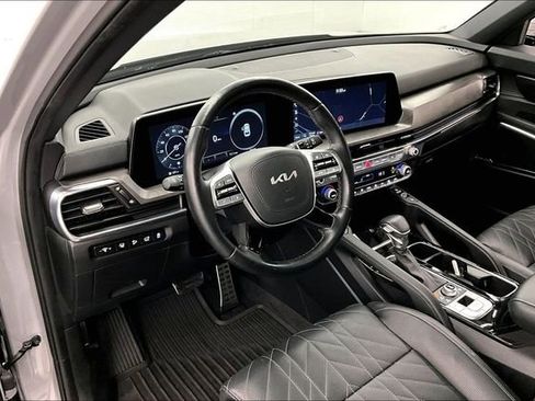 Used 2025 Kia Telluride SX X-Line image 13
