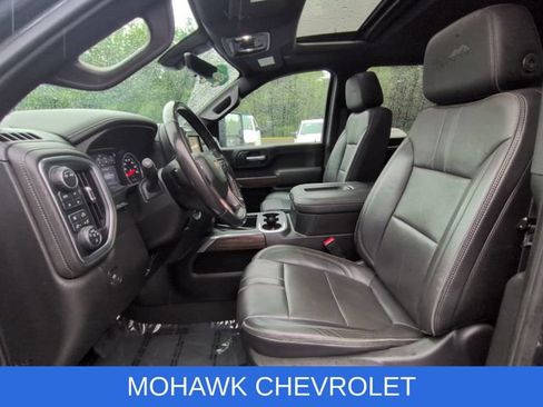 Used 2020 Chevrolet Silverado 2500 High Country w/ Technology Package AWD/4WD image 20