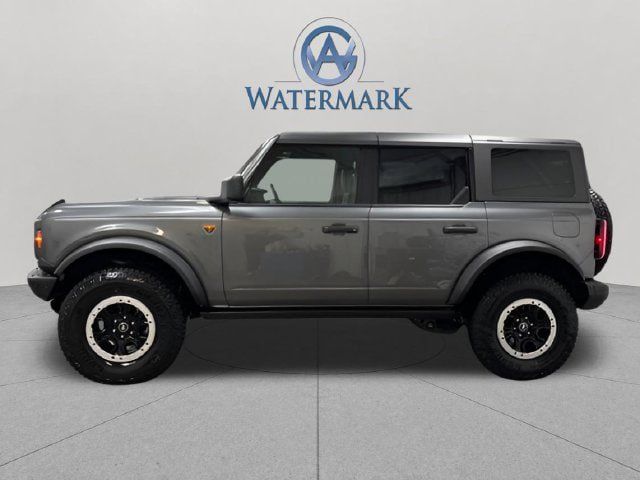 Used 2025 Ford Bronco Badlands w/ Sasquatch Package AWD/4WD image 2