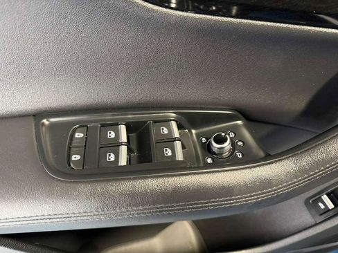 Used 2023 Audi Q7 3.0T Premium Plus image 13