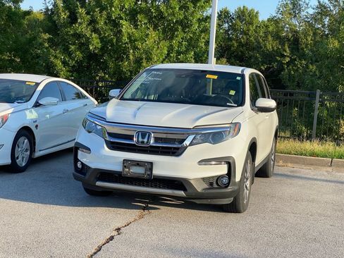 Used 2021 Honda Pilot EX image 3