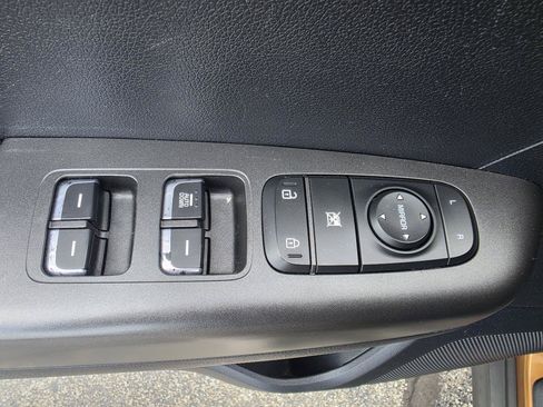 Used 2017 Kia Sportage LX AWD/4WD image 17