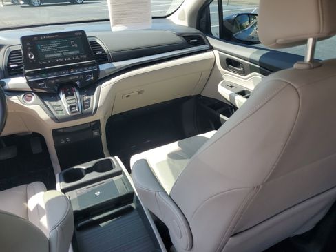 Used 2025 Honda Odyssey EX-L image 17