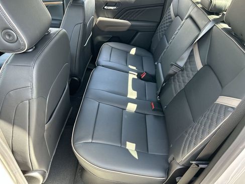 New 2026 GMC Canyon Denali AWD/4WD image 25