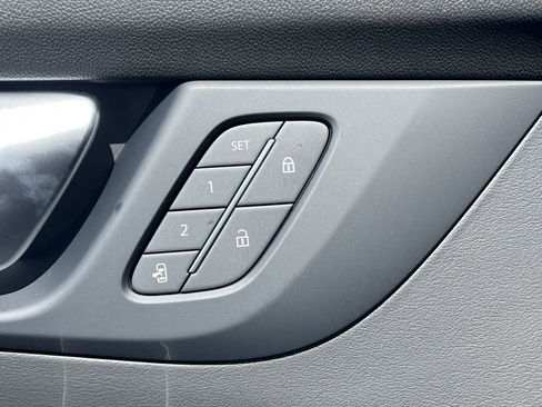 New 2026 Buick Enclave Sport Touring w/ Power Package image 15