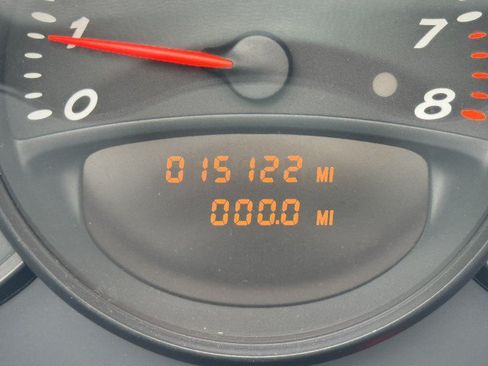 Used 2003 Porsche Boxster RWD image 9