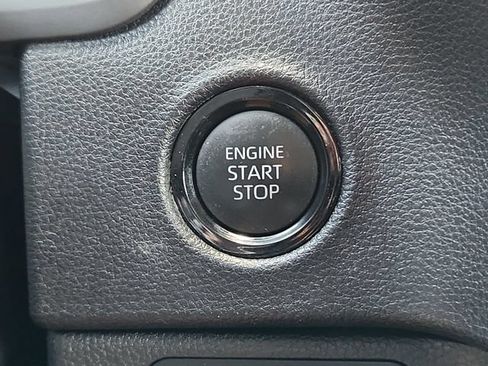 Certified 2025 Toyota Tundra SR5 w/ SR5 Convenience Package AWD/4WD image 28
