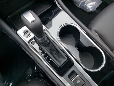 New 2025 Nissan Altima 2.5 SL FWD image 23