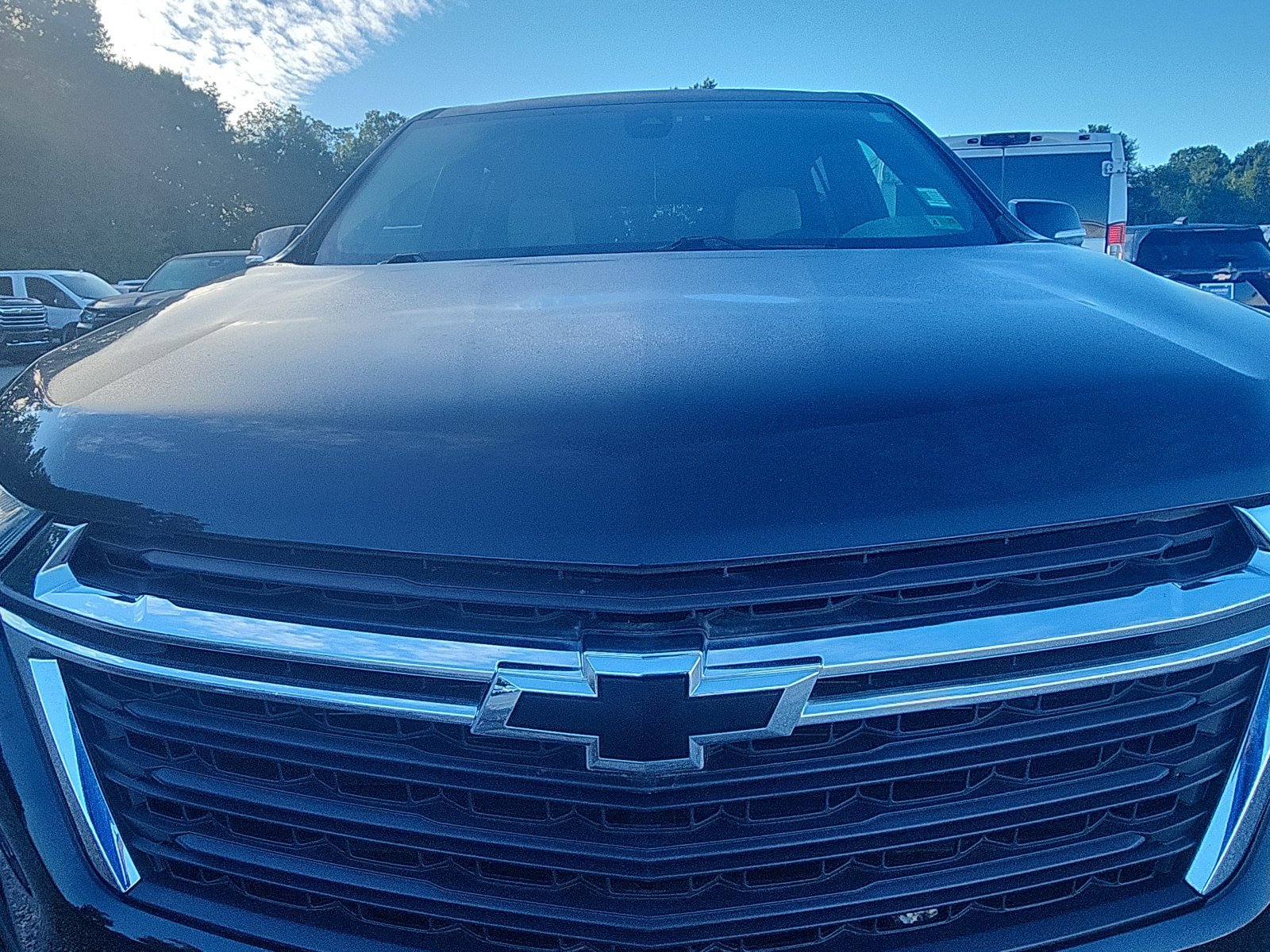 Used 2023 Chevrolet Traverse LS w/ Safety Package AWD/4WD image 11