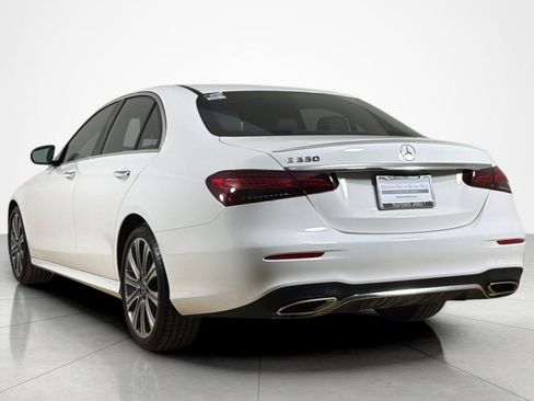 Used 2023 Mercedes-Benz E 350 Sedan image 3