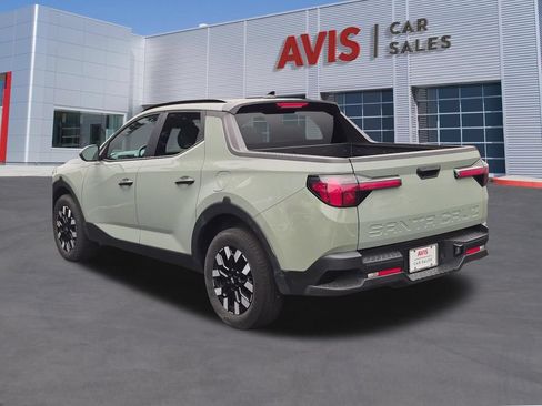 Used 2025 Hyundai Santa Cruz SEL FWD image 10