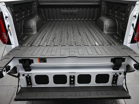 New 2026 GMC Sierra 1500 Denali AWD/4WD image 11