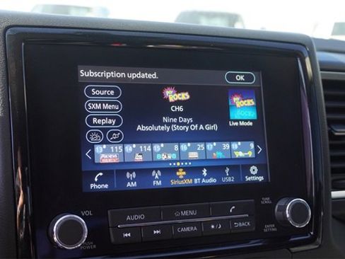 Used 2022 Nissan Frontier SV image 23