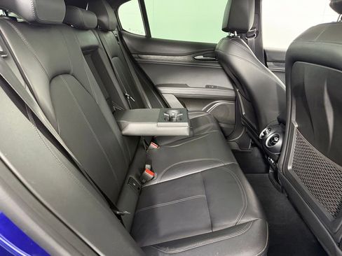 Used 2022 Alfa Romeo Stelvio Sprint image 30