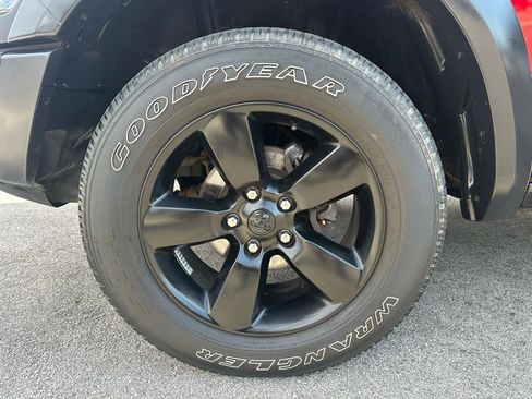 Used 2017 RAM 1500 Rebel w/ Luxury Group image 15