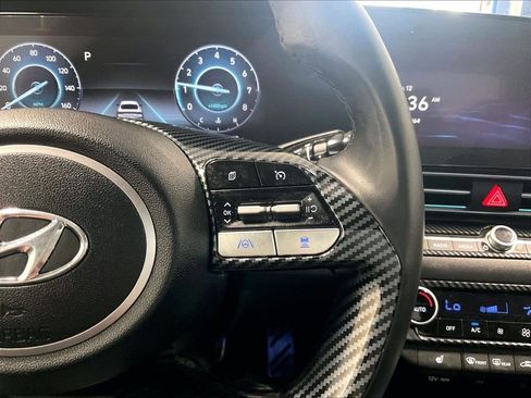 Certified 2023 Hyundai Elantra Limited FWD image 24