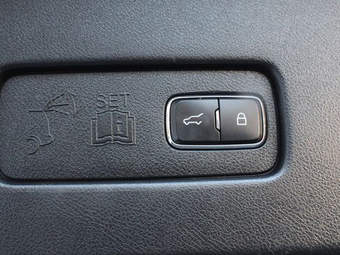 Used 2020 Lincoln Aviator Reserve w/ Equipment Group 201A image 44