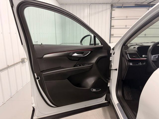 Used 2024 Buick Envision Preferred AWD/4WD image 14