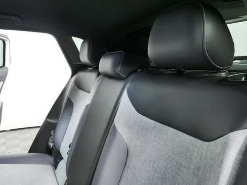 Certified 2025 Volkswagen ID.4 Pro RWD image 23