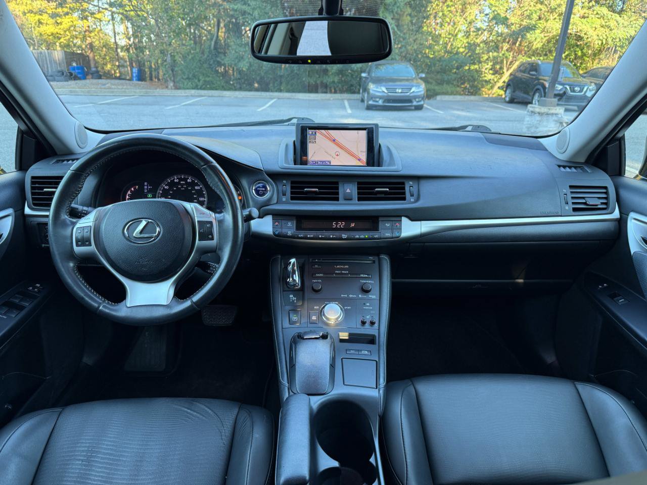 Used 2013 Lexus CT 200h w/ Premium Pkg w/Navigation FWD image 2