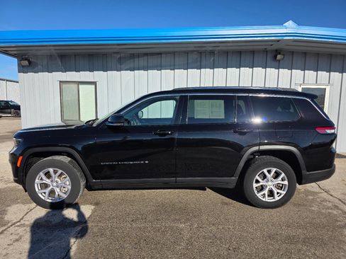 Used 2022 Jeep Grand Cherokee L Limited image 1
