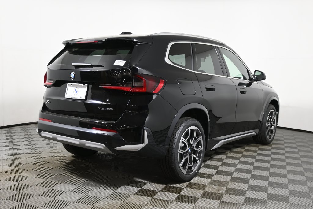 Used 2026 BMW X1 xDrive28i w/ Convenience Package AWD/4WD image 7
