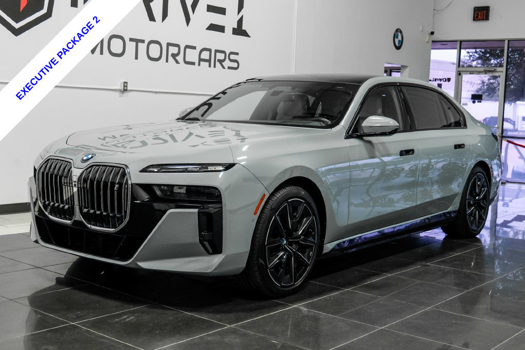 Used 2023 BMW i7 xDrive60 AWD/4WD image 7