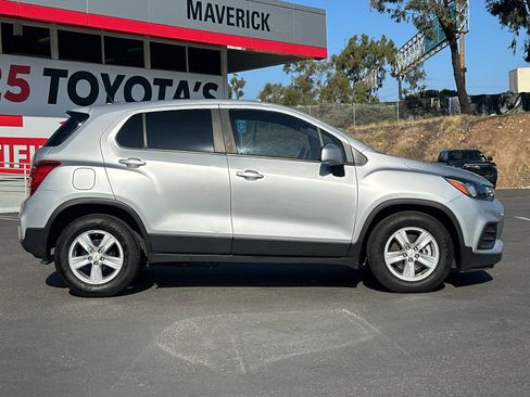 Used 2020 Chevrolet Trax LS w/ Tint and Cruise Package image 6